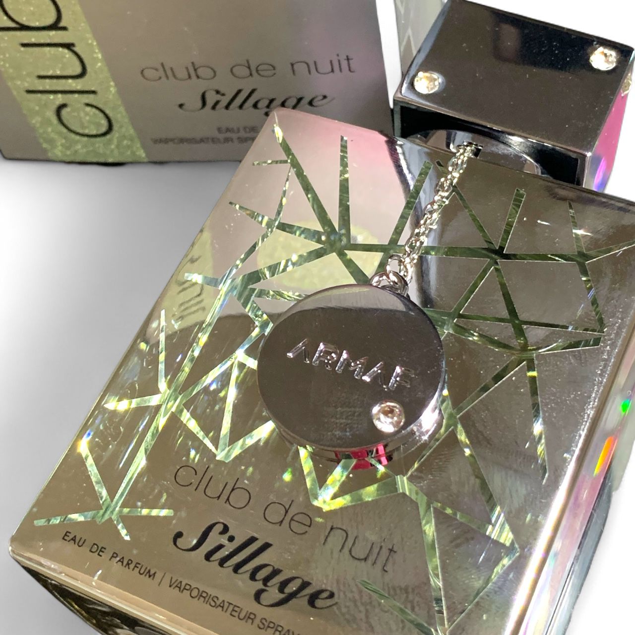 Club de Nuit Sillage